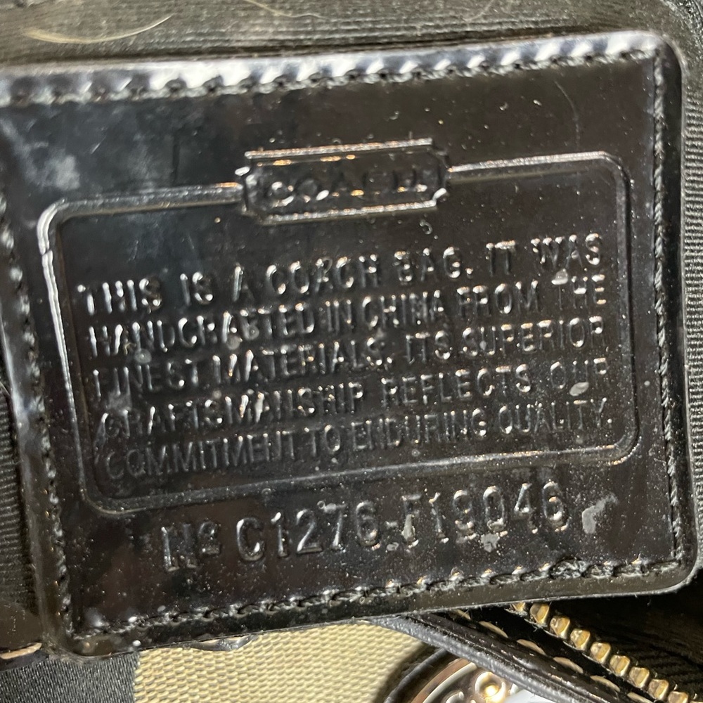 Coach purse - Picture 3 of 4